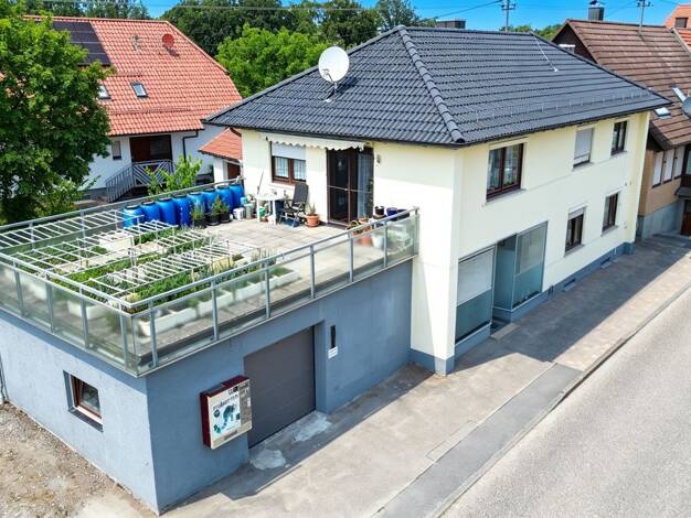 Gewerbeobjekt zum Kauf als Kapitalanlage geeignet 220.000 € 6 Zimmer 221 m² 241 m² Grundstück Kreuzle Wüstenrot 71543