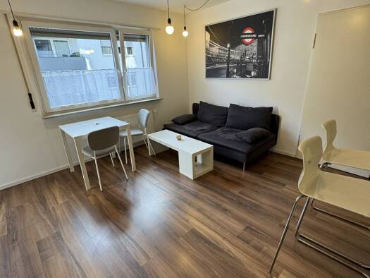 Wohnung zur Miete auf Zeit 1.300 € 2 Zimmer 52 m² frei ab sofort Mitte Mitte 70190