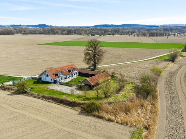 Bauernhaus zum Kauf 1.190.000 € 9 Zimmer 403,2 m² 5.600 m² Grundstück Mattau Neuhaus am Inn 94152