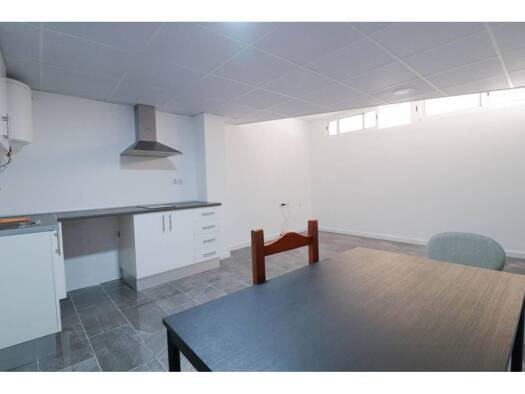 Ladenfläche zur Miete 350 € 35 m² Verkaufsfläche Almeria 04002