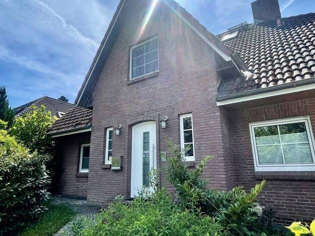Einfamilienhaus zum Kauf provisionsfrei 499.000 € 7 Zimmer 250 m² 440 m² Grundstück Reinfeld 23858