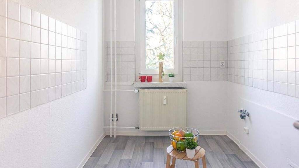 Wohnung zur Miete 370 € 3 Zimmer 58,9 m² 4. Geschoss frei ab 01.08.2026 L.-Ebersberger-Str. 57 Gablenz Chemnitz 09127