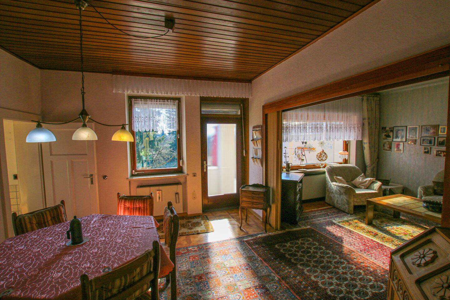 Immobilie in Dillingen/Saar - Dillingen-Diefflen: 2-Familienhaus mit diversen Nutzungsmöglichkeiten, auch für mehrere Generationen - Bild 4