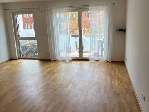 Wohnung zur Miete 910 € 2 Zimmer 67 m² Geschoss 2/4 frei ab 01.05.2026 Hopfenstraße Südstadt Fürth 90763