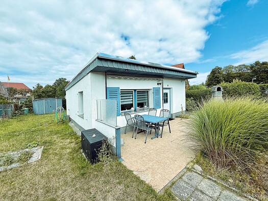Bungalow zum Kauf 98.000 € 2 Zimmer 40 m² 431 m² Grundstück Alte Gärtnerei Dranske Dranske 18556