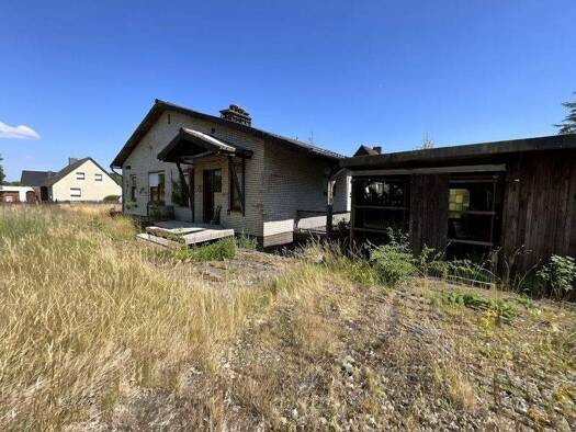 Einfamilienhaus zum Kauf 160.000 € 3 Zimmer 129,9 m² 1.245 m² Grundstück Gifhorner Weg 30 Ummern 29369