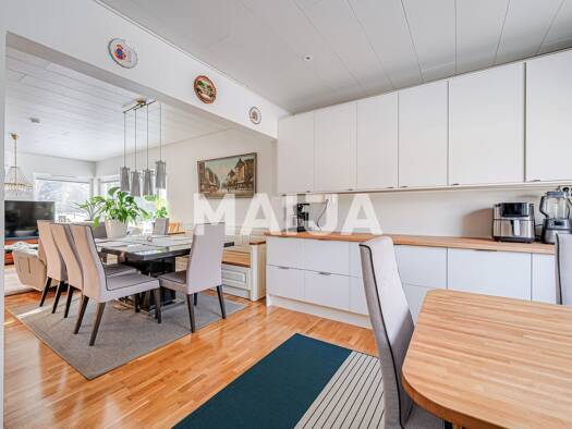 Einfamilienhaus zum Kauf 399.000 € 3 Zimmer 90 m² 990 m² Grundstück Tapiontie  9 Espoo 02720