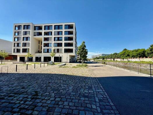 Wohnung zur Miete 1.583 € 2 Zimmer 66,8 m² 4. Geschoss frei ab 01.11.2026 Am Hamburger Bahnhof Moabit Berlin 10557