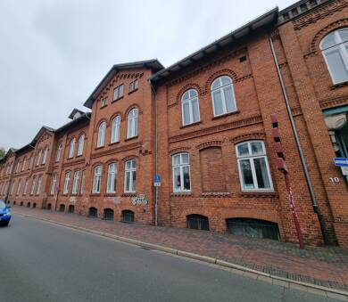 Bürogebäude zum Kauf als Kapitalanlage geeignet 1.100.000 € 1.540 m² 1.598 m² Grundstück Nordwollestraße 10 Schafkoven/Donneresch Delmenhorst 27749