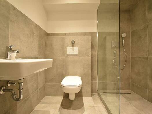Wohnung zur Miete 800 € 1 Zimmer 44,9 m² 3. Geschoss frei ab sofort Ratinger Straße 28 Altstadt Stadtbezirk 1 40213