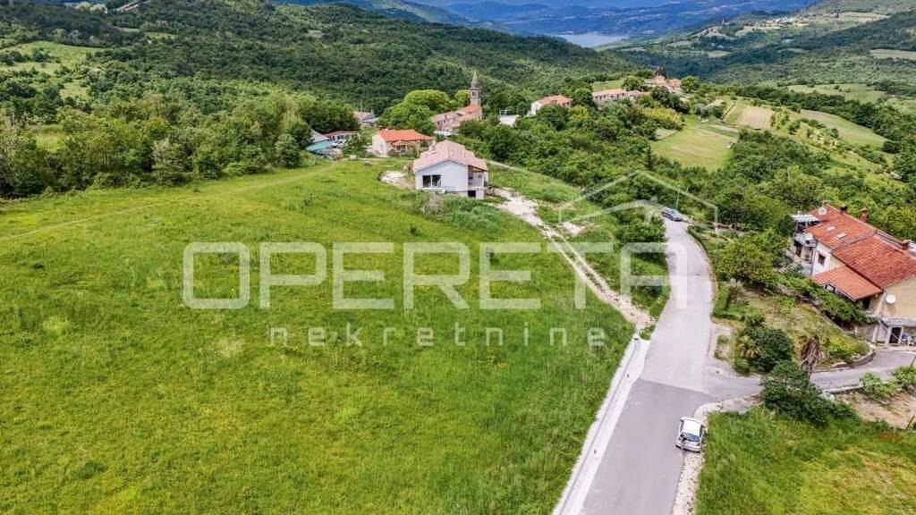 Land-/Forstwirtschaft zum Kauf 65.000 € Pazin