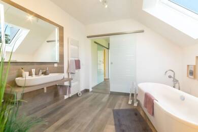 Mehrfamilienhaus zum Kauf provisionsfrei 351.859 € 6 Zimmer 202,8 m² 868 m² Grundstück Suhl Suhl 98529