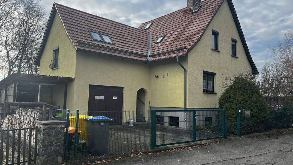 Einfamilienhaus zum Kauf 6 Zimmer 145 m² 1.150 m² Grundstück frei ab 01.05.2026 Hermsdorf 07629