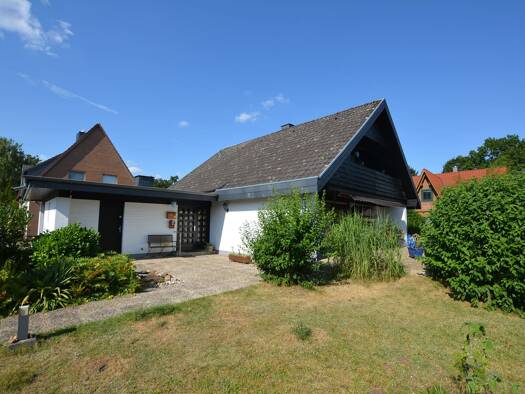 Einfamilienhaus zum Kauf 295.000 € 5 Zimmer 142 m² 949 m² Grundstück Groß Hehlen Celle 29229