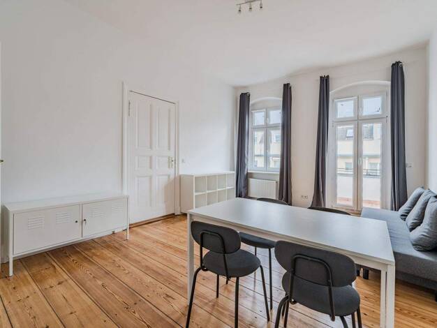 Wohnung zur Miete 950 € 2 Zimmer 52 m² 4 Geschosse frei ab sofort Beusselstraße 79 Moabit Berlin 10553