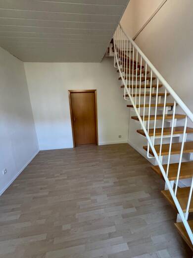 Maisonette zur Miete 950 € 6 Zimmer 124 m² 2. Geschoss frei ab sofort Vohwinkel - Mitte Wuppertal 42329