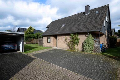 Einfamilienhaus zum Kauf 319.000 € 7 Zimmer 151 m² 587 m² Grundstück frei ab 01.01.2025 Meerkamp Oldenburg / Kreyenbrück 26133