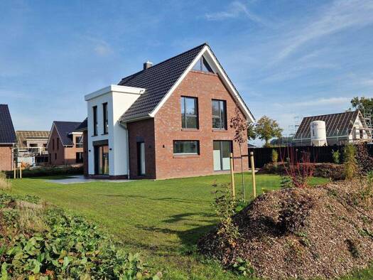 Einfamilienhaus zum Kauf 429.500 € 5 Zimmer 137 m² 923 m² Grundstück Bockhorn 26345