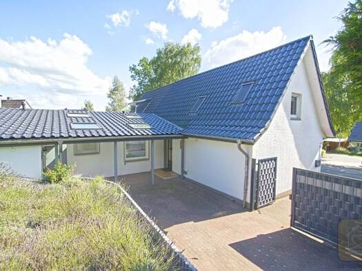 Doppelhaushälfte zur Miete 1.300 € 4 Zimmer 100 m² 739 m² Grundstück frei ab sofort Itzehoe 25524