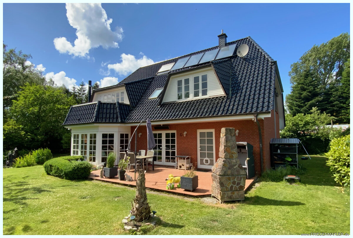 Einfamilienhaus zum Kauf provisionsfrei 599.000 € 7 Zimmer 258 m²<br/>Wohnfläche 1.025 m²<br/>Grundstück Ostenfeld (Husum) 25872