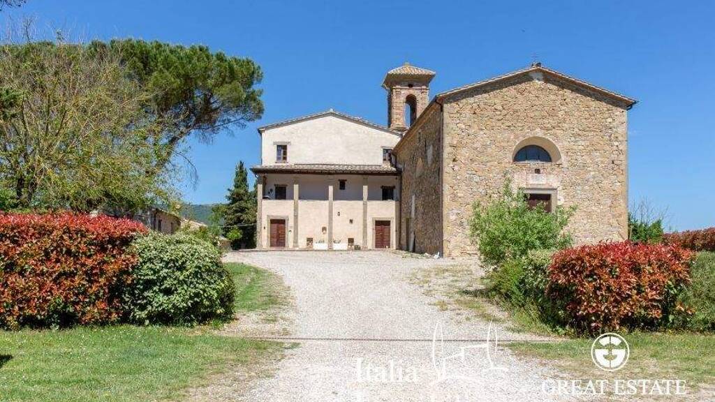 Bauernhaus zum Kauf 1.490.000 € 32 Zimmer 983 m² 55.700 m² Grundstück Passignano sul Trasimeno 06065