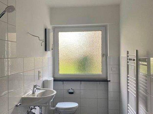 Wohnung zur Miete 770 € 3 Zimmer 77,8 m² frei ab 28.03.2026 Karolingerstr. 4 Süd Koblenz 56068