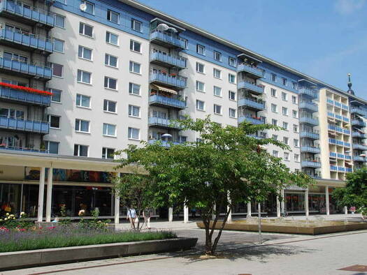 Wohnung zur Miete 300 € 2 Zimmer 54 m² 8. Geschoss Rosenhof 6 Zentrum Chemnitz 09111