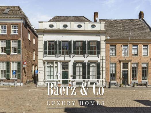 Haus zum Kauf 875.000 € 4 Zimmer 245 m² zaadmarkt 93 zutphen 7201 DD