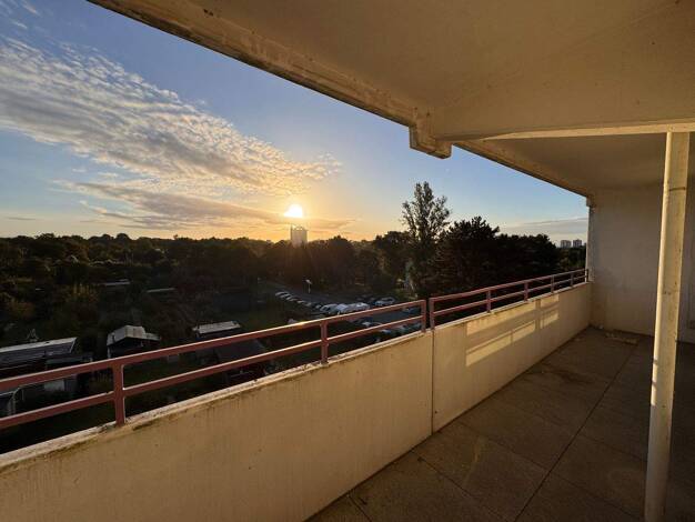 Wohnung zur Miete 780 € 2,5 Zimmer 45 m² 4. Geschoss Marbachweg 70 Preungesheim Frankfurt am Main 60435