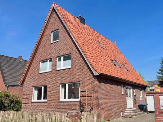 Mehrfamilienhaus zum Kauf 568.000 € 9 Zimmer 248,6 m² 825 m² Grundstück Leer Leer (Ostfriesland) 26789
