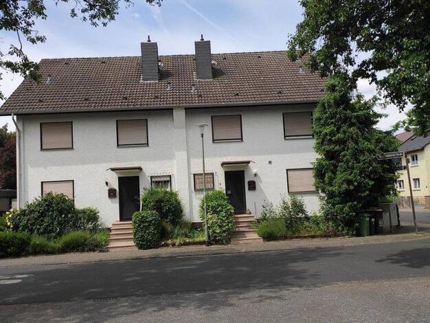 Doppelhaushälfte zur Miete 2.400 € 8 Zimmer 250 m² 300 m² Grundstück Bürgel Offenbach am Main 63075