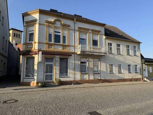 Einfamilienhaus zum Kauf 299.000 € 6 Zimmer 190 m² 320 m² Grundstück Golßen 15938