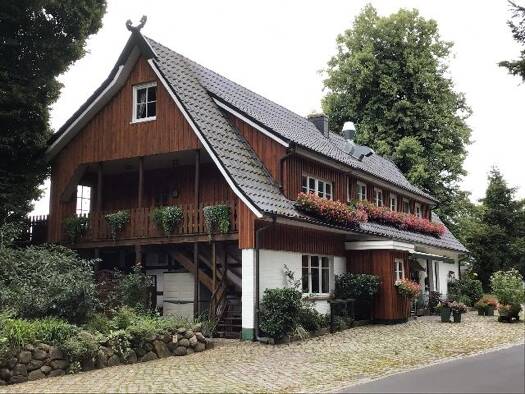 Restaurant zum Kauf 1.270.000 € 85 m² Gastrofläche 2.000 m² Grundstück Garlstorf 21376