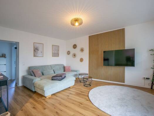 Wohnung zur Miete 572 € 2 Zimmer 52 m² Geschoss 1/3 frei ab sofort Steinstraße 18 Innen Remscheid 42855