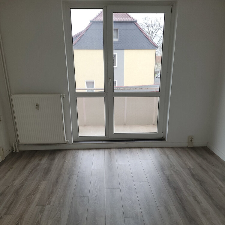 Wohnung zur Miete 282 € 2 Zimmer 48,6 m²<br/>Wohnfläche 1.<br/>Geschoss Schladebacher Straße 79 Bad Dürrenberg Bad Dürrenberg 06231