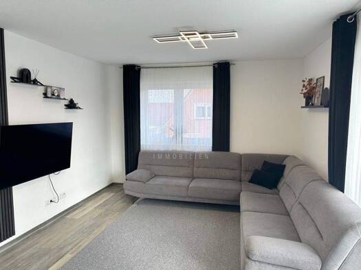 Wohnung zur Miete 850 € 3 Zimmer 75 m² 1. Geschoss frei ab 01.04.2026 Heisfelde Leer (Ostfriesland) 26789