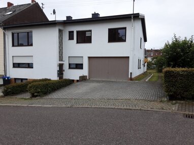 Haus zum Kauf 498.000 € 9 Zimmer 279 m² 1.146 m² Grundstück Bischmisheim Saarbrücken 66132