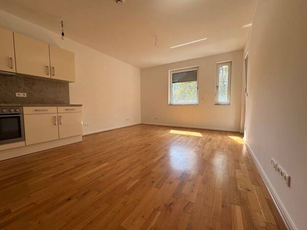 Wohnung zur Miete 678 € 2 Zimmer 47,3 m² 1. Geschoss frei ab sofort Dresdner Straße 5 Zentrum-Ost Mitte 04103