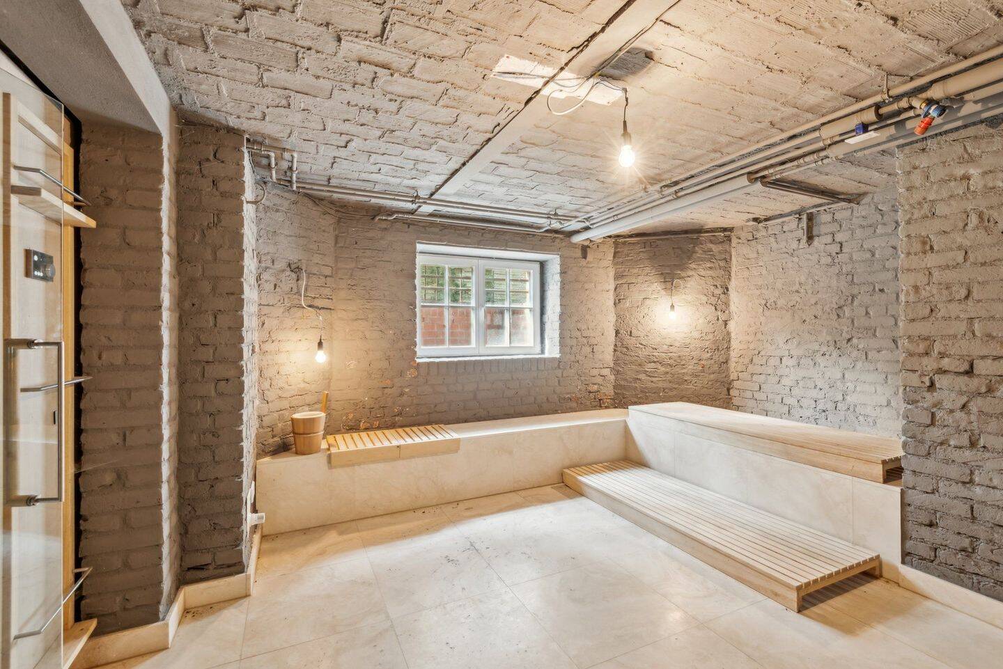 Property thumbnail 18