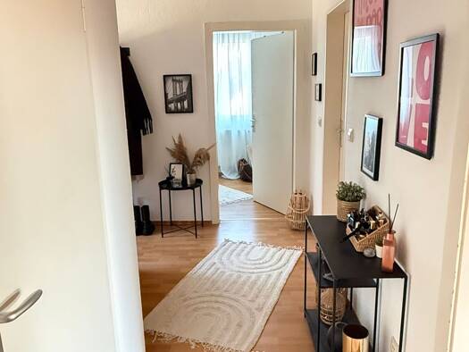 WG-Zimmer zur Miete 620 € 3 Zimmer 65 m² Geschoss 1/2 frei ab 01.07.2026 Frielingen Garbsen 30826