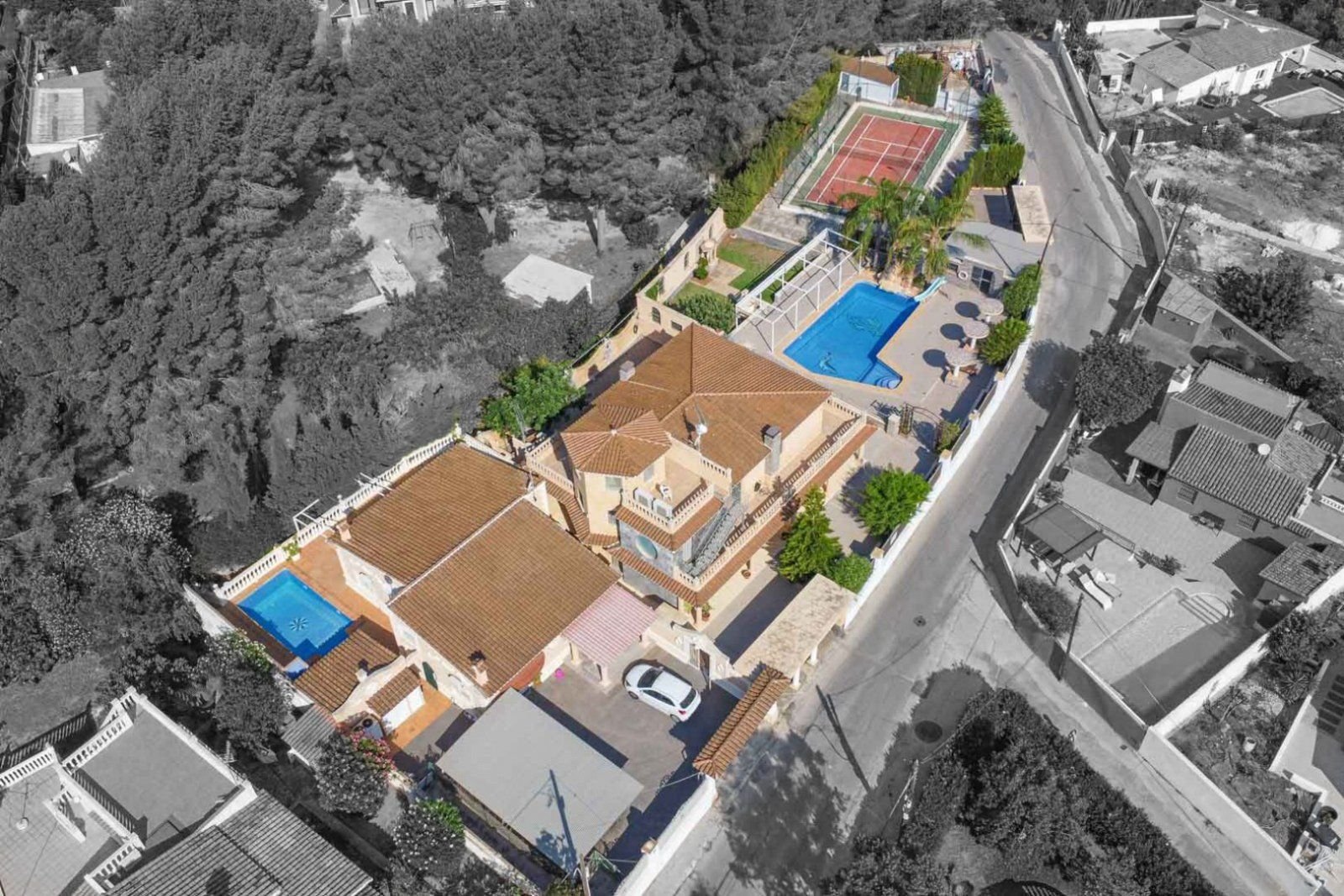 Villa zum Kauf 899.000 € 12 Zimmer 896 m²<br/>Wohnfläche 2.600 m²<br/>Grundstück Denia 03700