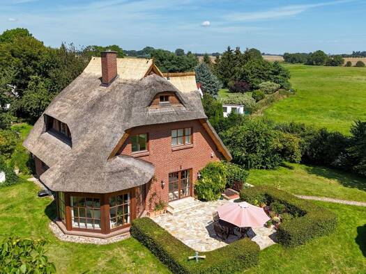 Einfamilienhaus zum Kauf 730.000 € 5 Zimmer 176 m² 4.005 m² Grundstück Groß Schoritz 18574