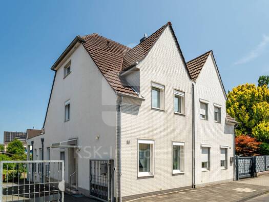 Doppelhaushälfte zum Kauf 399.000 € 3 Zimmer 115,4 m² 342 m² Grundstück Sieglar Troisdorf 53844