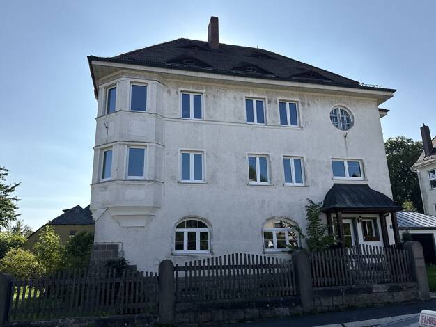 Mehrfamilienhaus zum Kauf 13 Zimmer 411 m² 1.050 m² Grundstück Kirchenlamitz Kirchenlamitz 95158