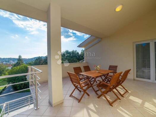 Wohnung zur Miete 1.600 € 4 Zimmer 100 m² Geschoss 1/1 Cernik, Čavle Čavle 51219