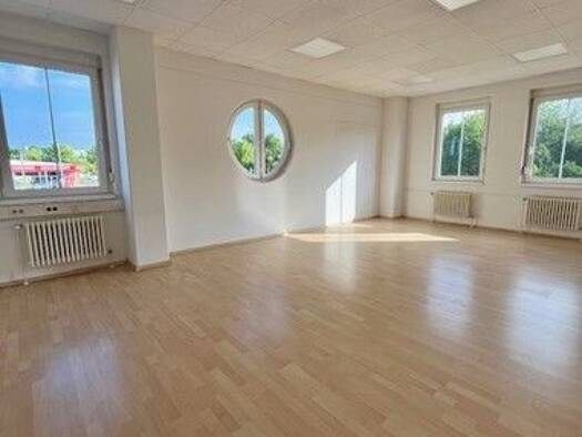 Büro zur Miete provisionsfrei 1.024 € 4 Zimmer 128 m² Bürofläche Straubinger Straße 18 Industriegebiet Landshut 84030