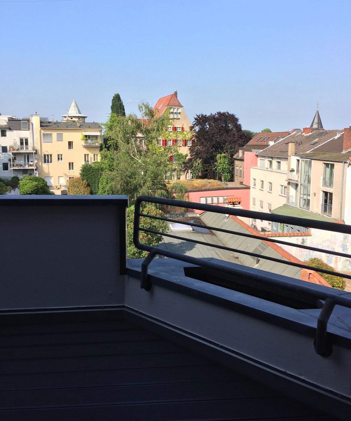 Property thumbnail 2