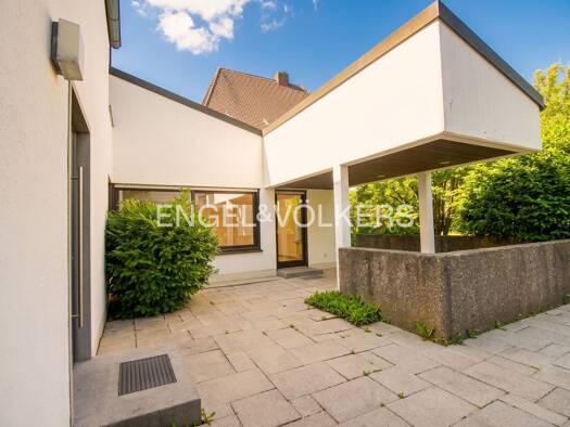 Einfamilienhaus zum Kauf 1.250.000 € 6 Zimmer 146 m² 540 m² Grundstück Westenviertel Regensburg 93049