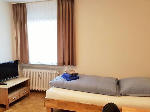 WG-Zimmer zur Miete auf Zeit 560 € 11 m² frei ab 26.11.2026 Kettemerstraße Bernhausen Filderstadt 70794