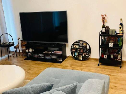 Wohnung zur Miete 590 € 2 Zimmer 73 m² 2. Geschoss Gambrinusstraße 11 Friedrichstadt Dresden 01159